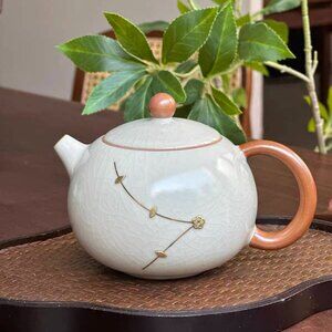 Modern Neutral Ceramic Teapot for Everyday Use